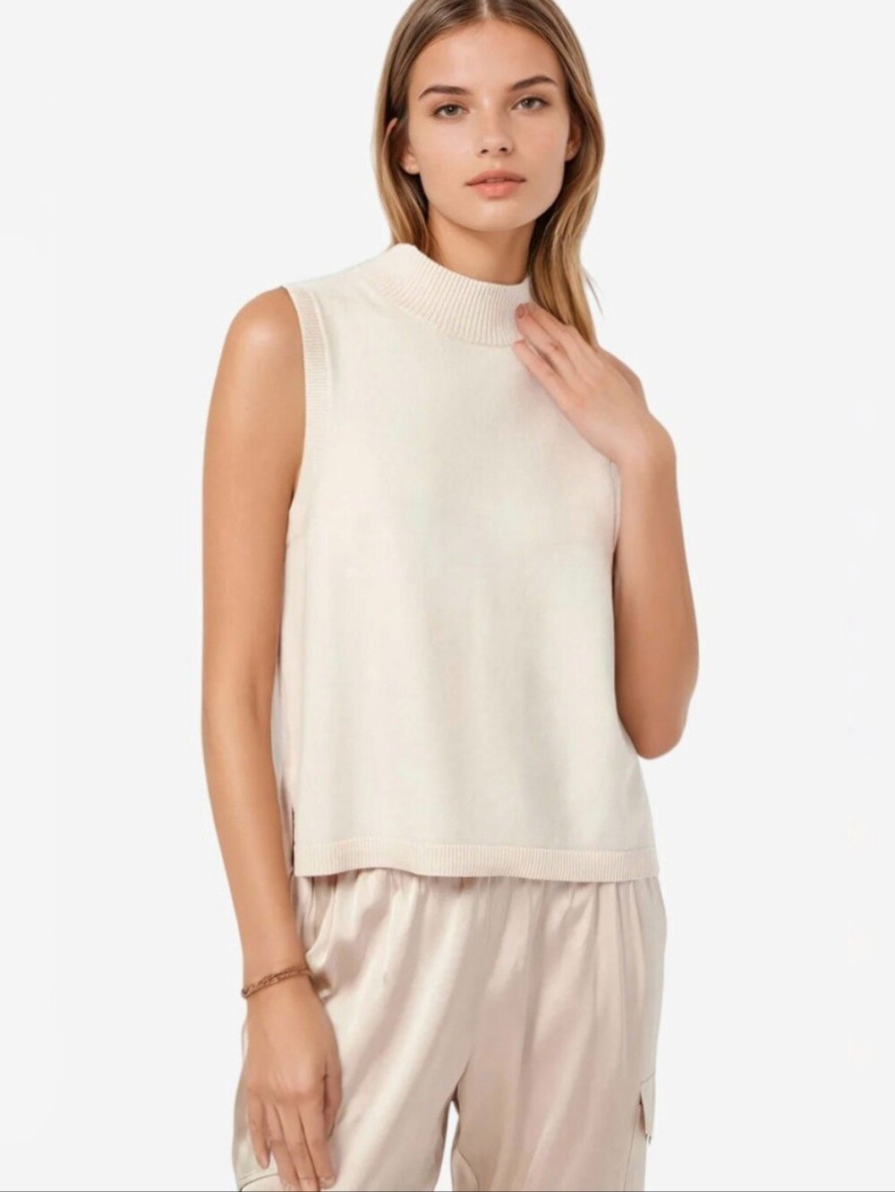 Cami NYC Naftali Sweater Vest Cannoli cream ivory merino wool women's medium M